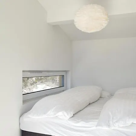 Awesome In W/ Sauna, Wifi And 5 Bedrooms Casa vacanze