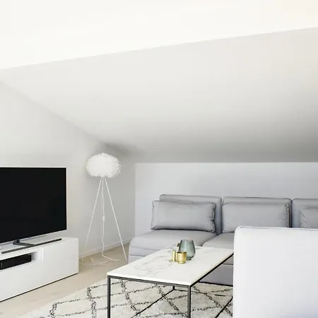 Awesome In W/ Sauna, Wifi And 5 Bedrooms Vikedal